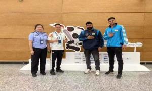 护航大运会伉俪情深戍守国门