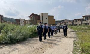 长白山边境管理支队持续开展夏季治安打击整治行动