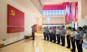 老爷庙出人境边防检查站联合哈密海关开展主题党日活动