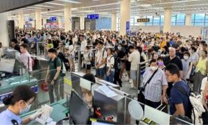 皇岗出入境边防检查站上半年查验出入境人员逾2000万人次