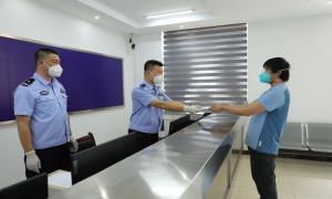 锦州出入境边防检查站为家庭发生重大变故船员返程开通“绿色通道”