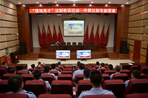 借地育才 促警成才 (2).jpg