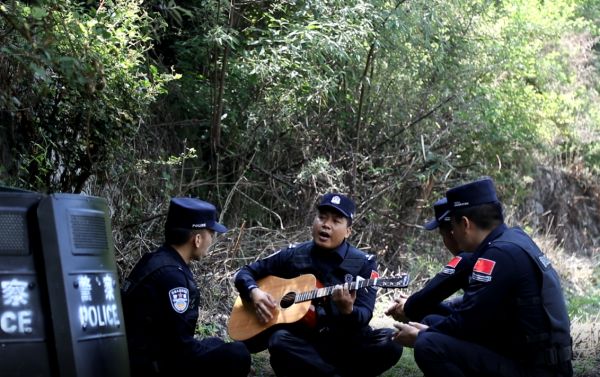 图片12.jpg 图片12.jpg