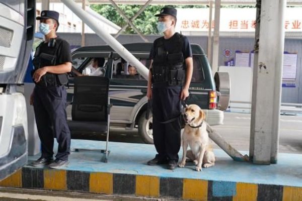 图片5.jpg 图片5.jpg