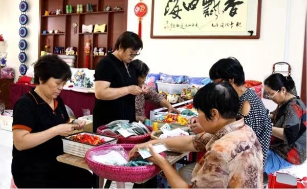 李阿婆纯手工香包.jpg