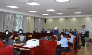 “零距离”旁听庭审“沉浸式”警示教育