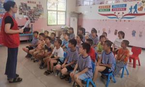 大冶市东风农场练山社区开展“书香传党史 童心共阅读”青少年红色读书活动