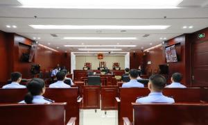 凤凰出入境边防检查站组织民警参加庭审旁听活动