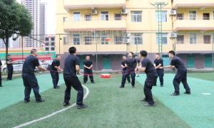 钦州出入境边防检查站开展心理行为拓展训练