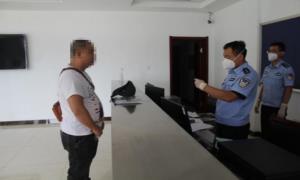 锦州出入境边防检查站开通“绿色通道”紧急救助受伤船员