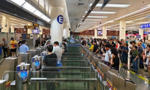 皇岗出入境边防检查站全力确保极端特大暴雨期间口岸24小时安全畅通