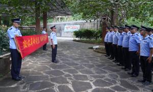 缅怀革命先烈 鼓舞斗志前行