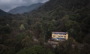 探访亚坪警务室 别样中秋令人心动