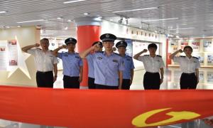 老爷庙出入境边防检查站与哈密海关开展主题党日活动