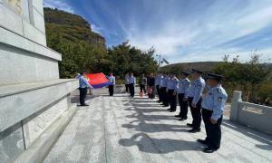 广坪边境检查站开展“烈士纪念日”缅怀祭扫活动