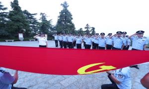 弘扬英烈精神  传承红色基因