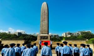 皇岗出入境边防检查站各级党组织开展缅怀致敬英烈活动