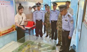 马川子边境派出所、检查站与驻地军民共同参观红色教育基地