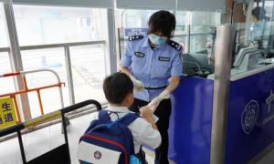 开学季！沙头角出入境边防检查站全面开启“护学模式”