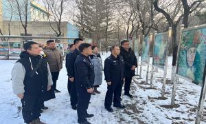 重温峥嵘岁月 传承红色基因