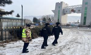 元旦我在岗 边境警相伴