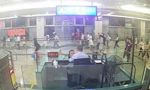 入境香港旅客险被电信诈骗 皇岗边检民警及时识破伎俩