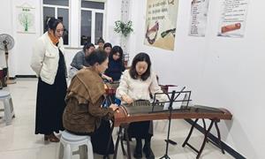 站前社区：夜校精彩纷呈 居民乐在其中