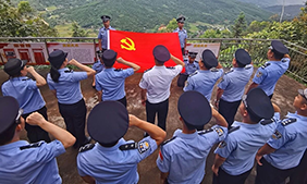 党建引领守边关 警民共建平安路