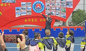 马关边检站“警营开放日”精彩无限