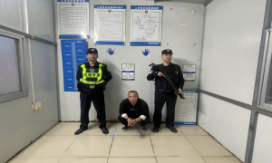 法网恢恢，凭祥边境检查站三日连擒两逃犯