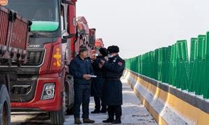 强措施 优服务 点燃口岸“烟火气”