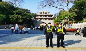 南疆国门“警”色浓 春节守护不打烊