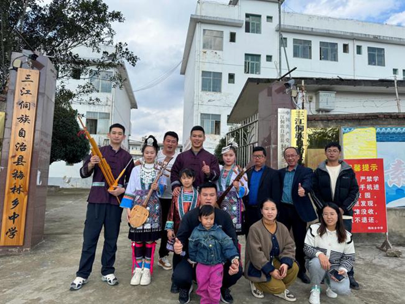 边检民警支教日记：当离别开出花，再见三江！4.jpg