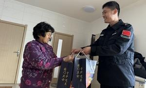 做传播雷锋精神的“蒲公英”