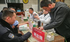 健康巡诊到边关 暖心惠警有“医”靠