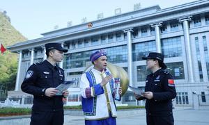龙邦出入境边防检查站开展“雷锋纪念日”志愿服务活动