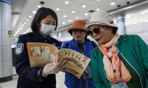 山东石岛口岸迎来今年最大入境外国旅行团