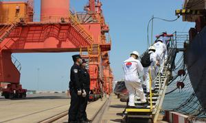 鲅鱼圈边检站高效保障大连海洋大学师生实地践学