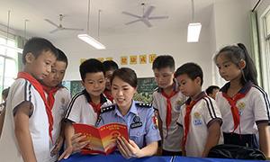 筑牢校园安全防线 护航学生平安成长