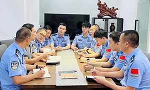 走访慰问老党员 共话初心传真经