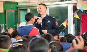 “警”然有序 全力以“护”！