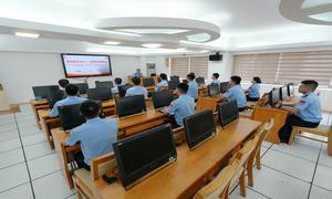 潮汕机场边检站组织开展五四青年节主题团日活动