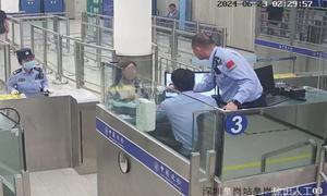 企图冒用他人证件出境女子被皇岗边检站民警锐眼戳穿