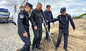 萝北出入境边防检查站开通“绿色通道”紧急救助伤病旅客
