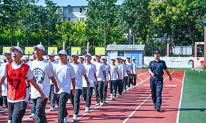 秦皇岛边检站携手驻地学校开展国防教育实践活动