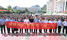移民管理警察赴边送教，点亮“开学第一课”