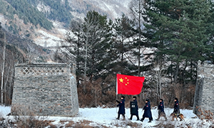 新年第一天，守得“平安”换“团圆”
