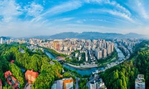 拓展生态价值转化 恩施州2025年力争绿色金融贷款余额突破300亿元