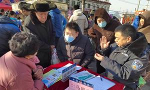 长春合心镇：司法所和律师事务所携手开展了法务大集活动