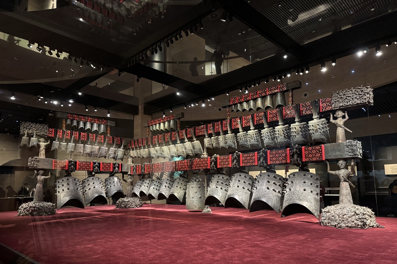 曾侯乙编钟(陈凌燕摄).jpg 曾侯乙编钟(陈凌燕摄).jpg